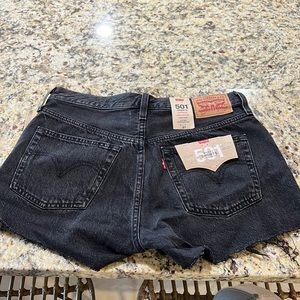 501 Levi shorts